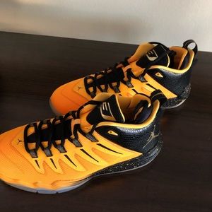 Jordan CP3.IX BG size 7 youth New in Box